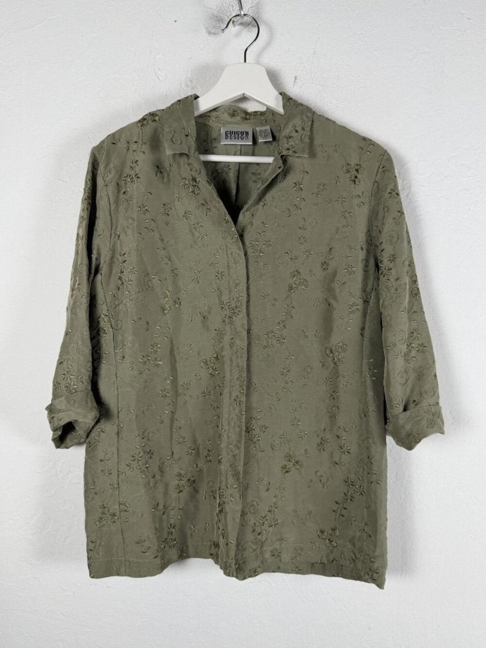 Chico’s Design Womens Olive Green Silk Floral Embroidered Button-Up Shirt Size 1